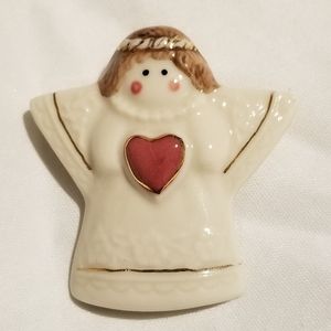 Vintage Hearts & Flowers Porcelain Angel Brooch
